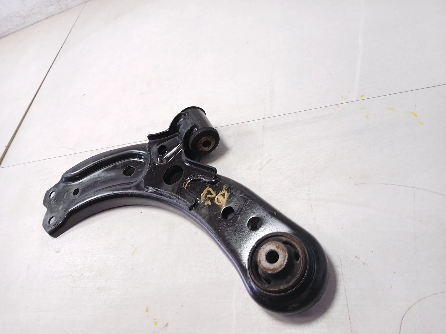Brazo Suspension Inferior Delantero Izquierdo para Mg Zs Suv (Azs1)