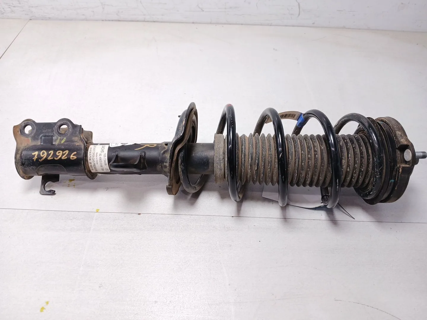 Amortiguador Delantero Derecho para Mg Zs Suv (Azs1)