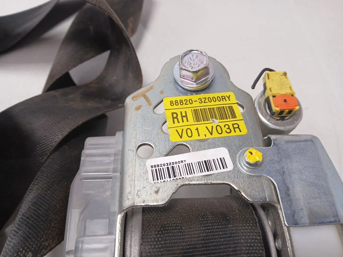 Pretensor Airbag Derecho para Hyundai I40 Cw