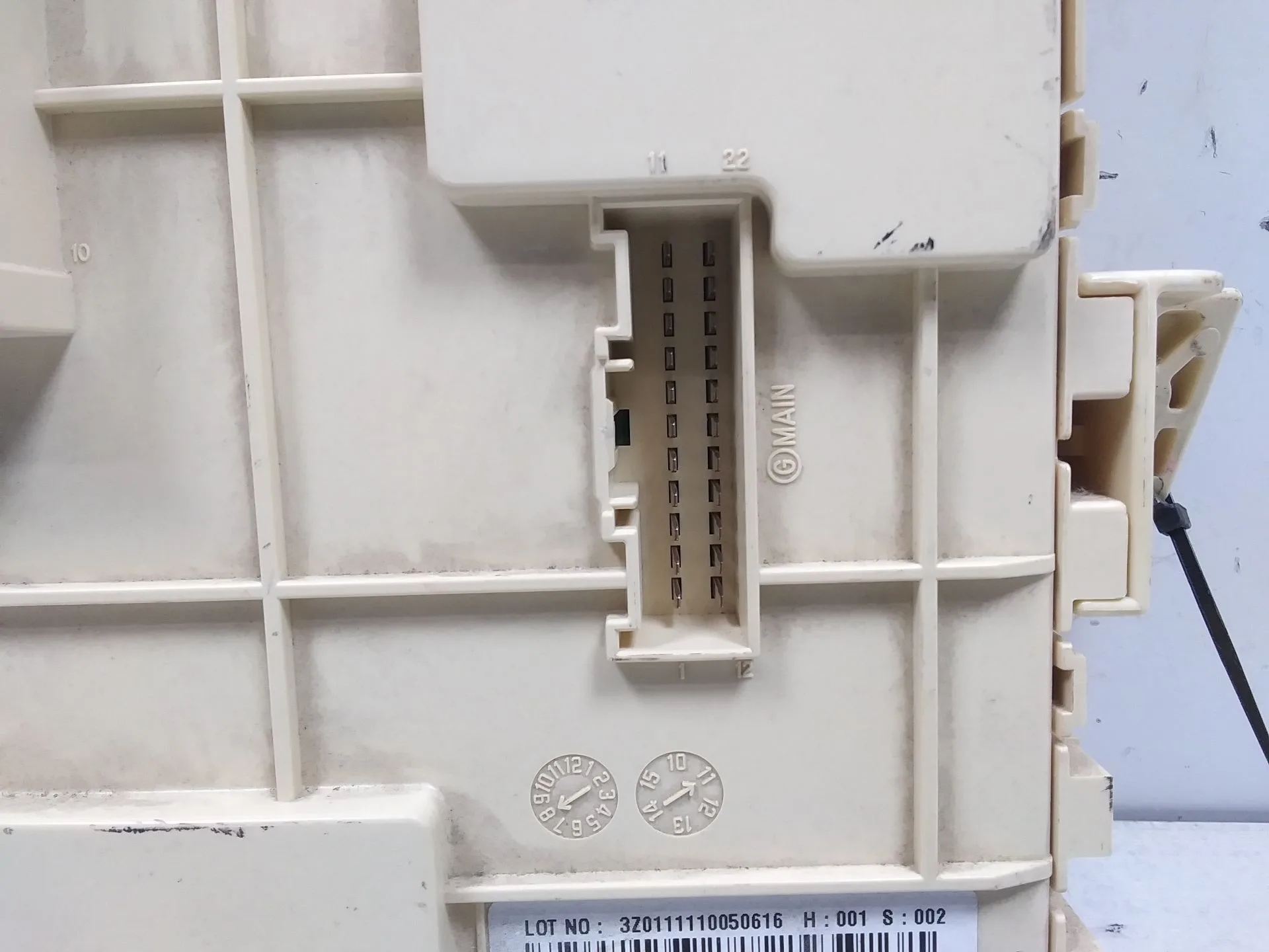 Caja Reles / Fusibles para Hyundai I40 Cw