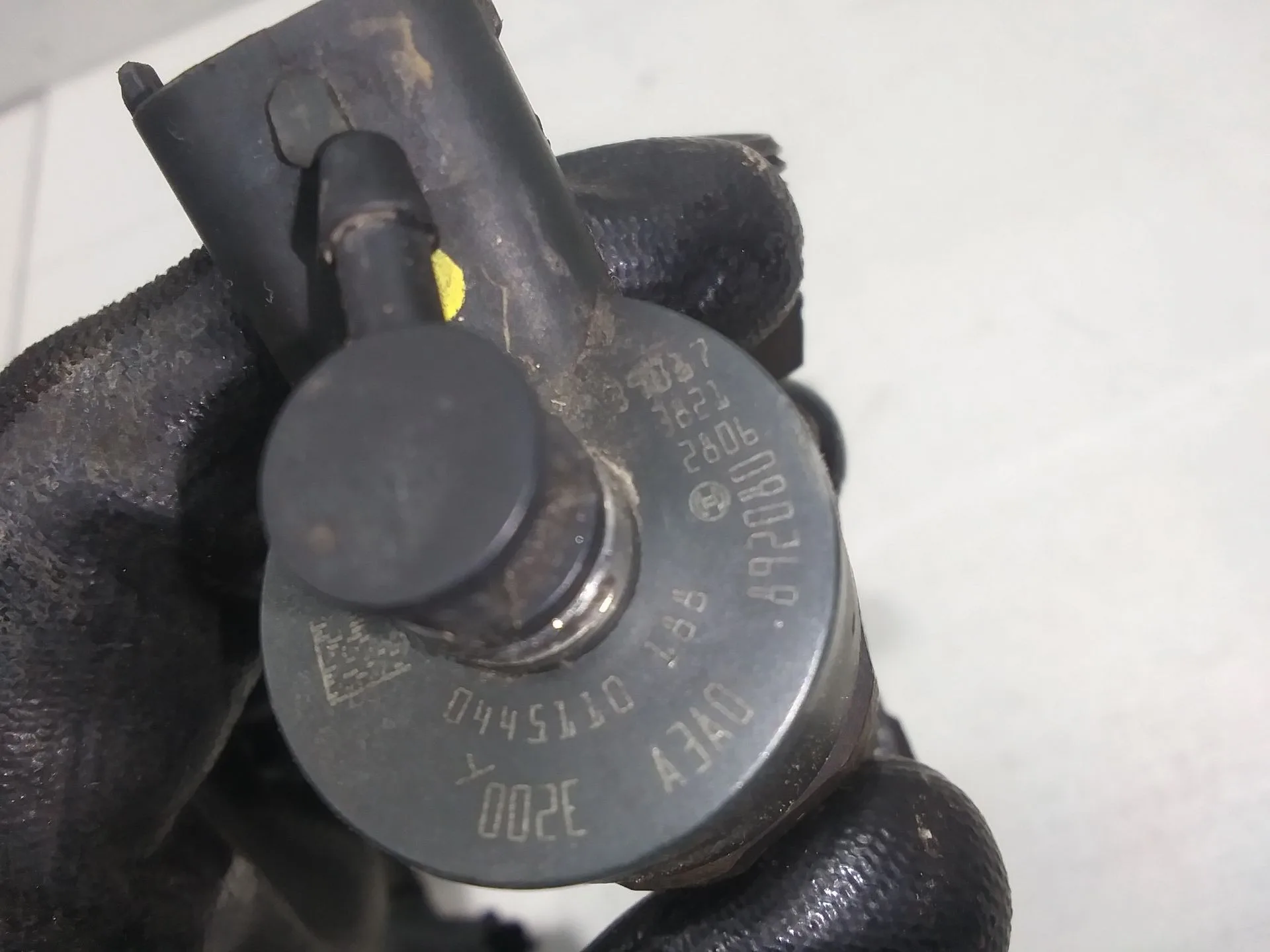 Inyector para Mazda 3 Berlina (Bk)