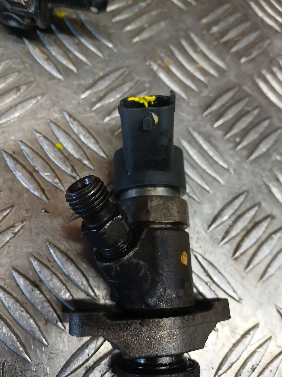 Inyector para Mazda 3 Berlina (Bk)