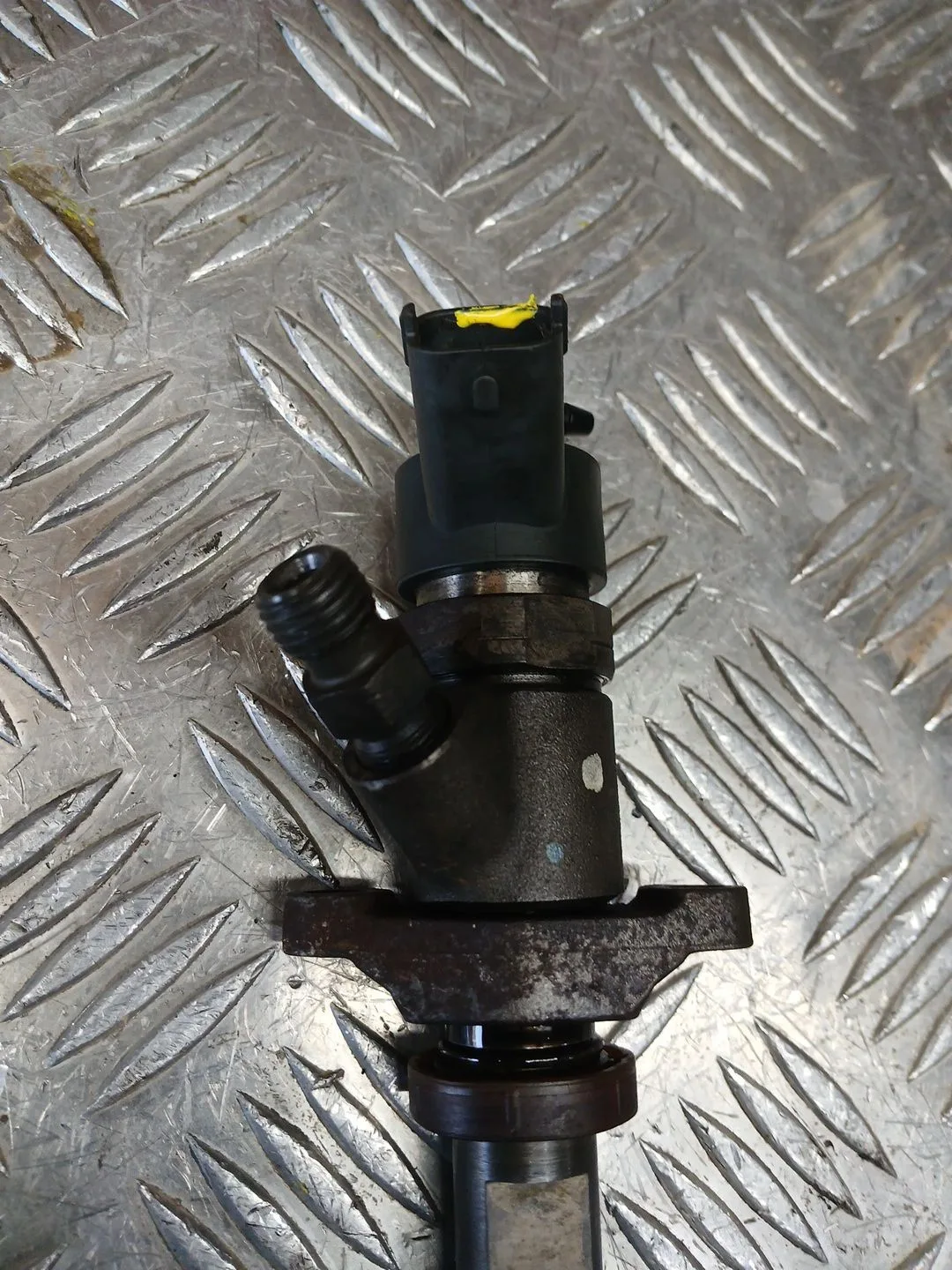 Inyector para Mazda 3 Berlina (Bk)