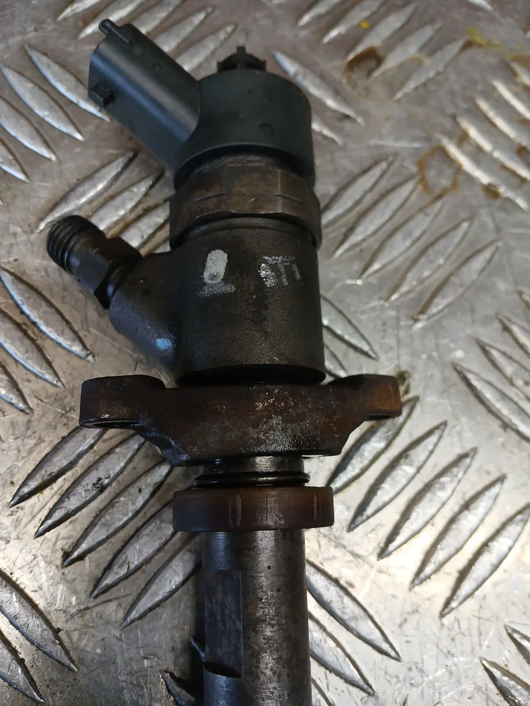 Inyector para Mazda 3 Berlina (Bk)