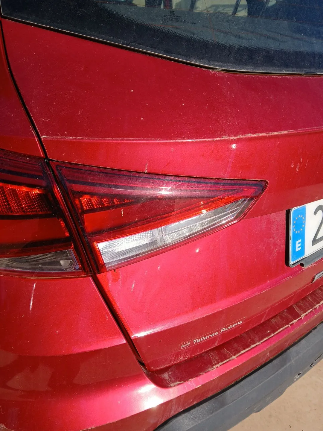 Piloto Trasero Izquierdo Interior para Seat Arona (Kj7, Kjp)
