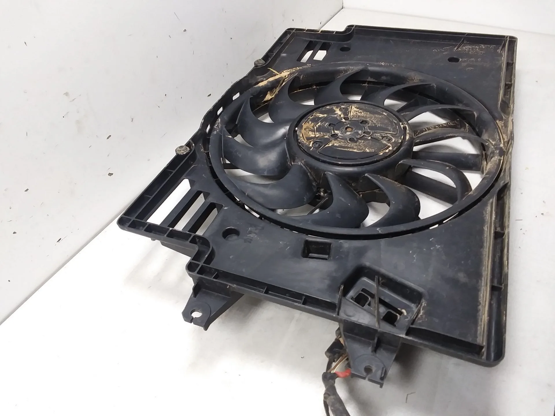 Electroventilador para Kia Ceed (Cd)