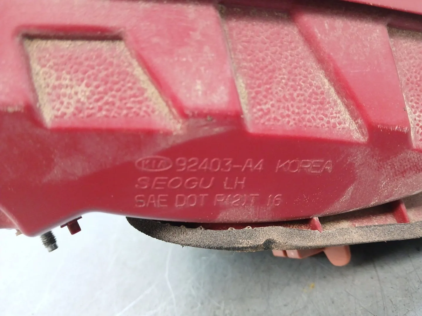 Piloto Trasero Izquierdo Interior para Kia Carens Iv