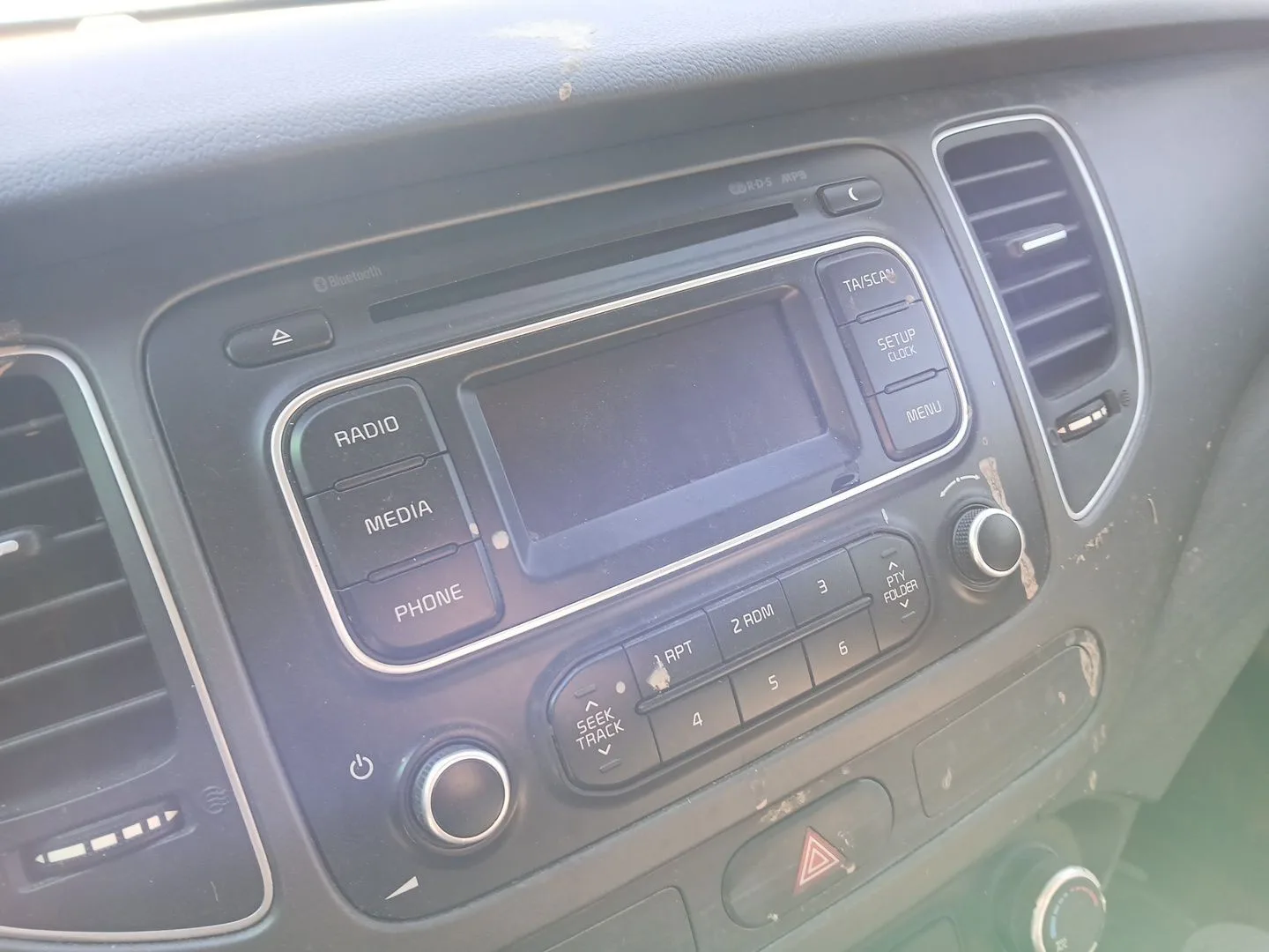 Sistema Audio / Radio Cd para Kia Carens Iv