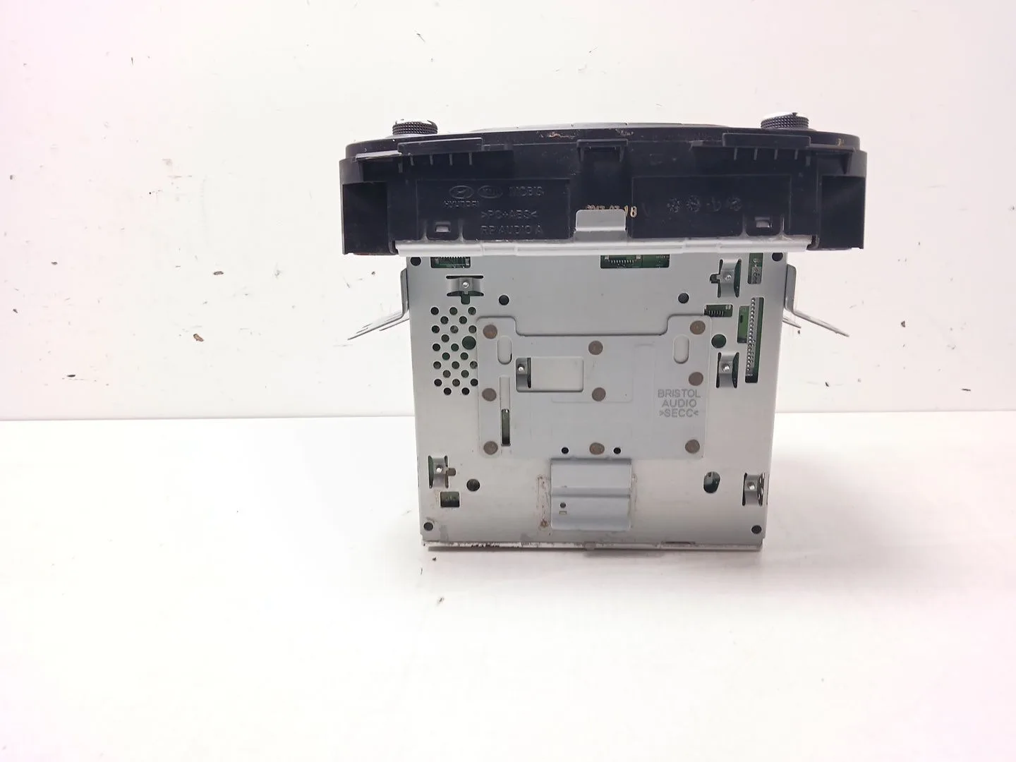 Sistema Audio / Radio Cd para Kia Carens Iv