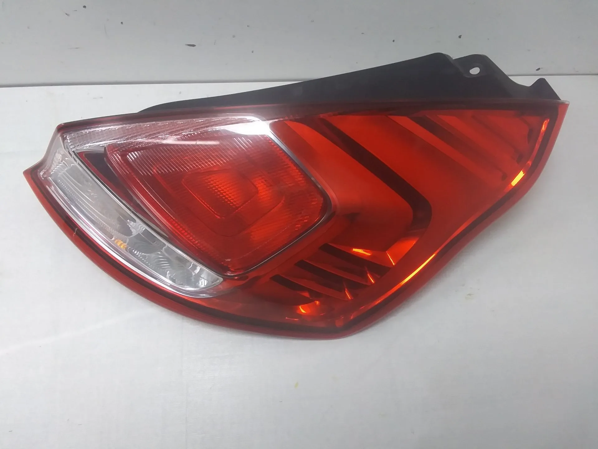 Piloto Trasero Derecho para Ford Fiesta Vi (Cb1, Ccn)