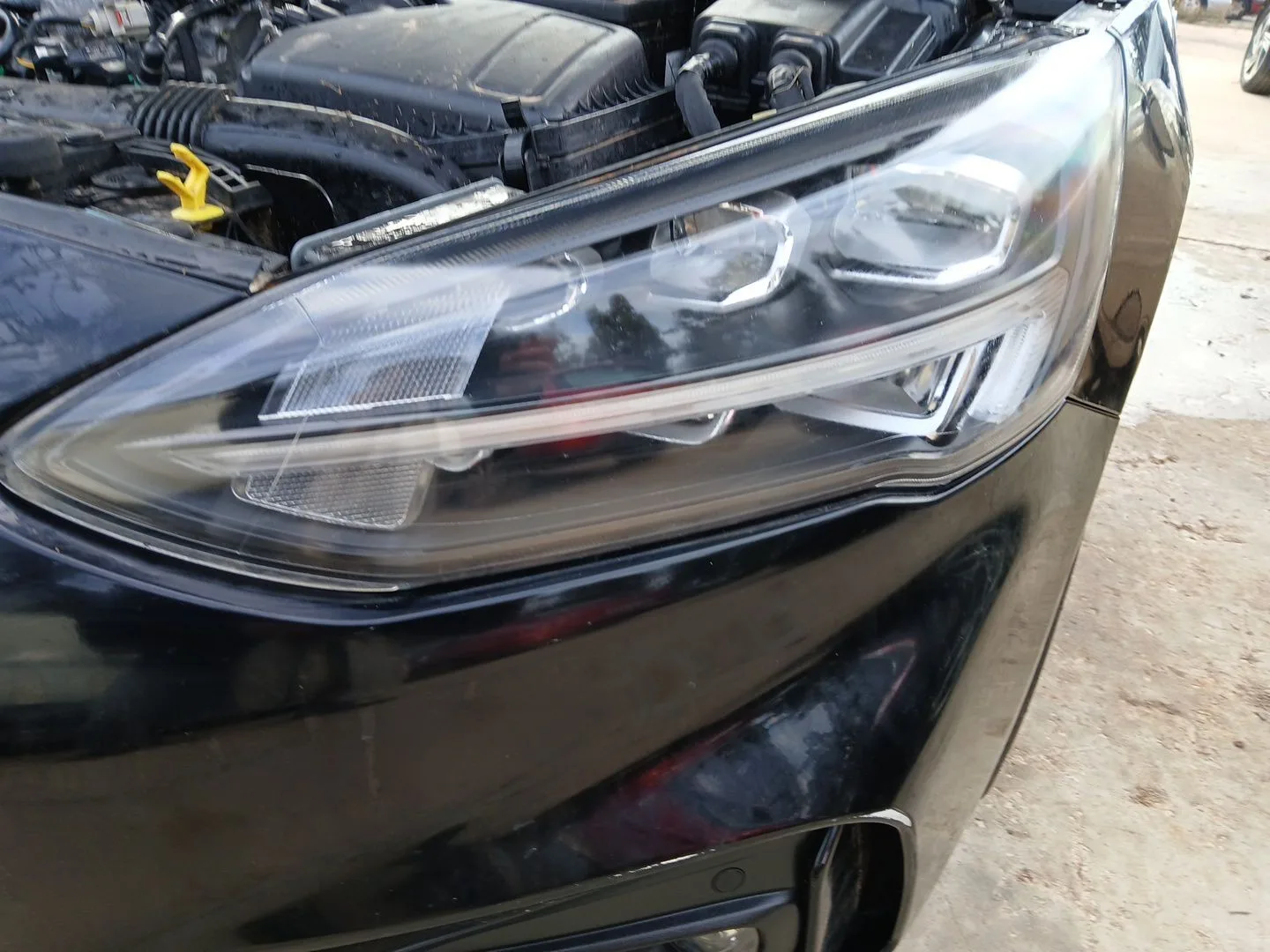 Faro Izquierdo para Ford Focus Iv (Hn)