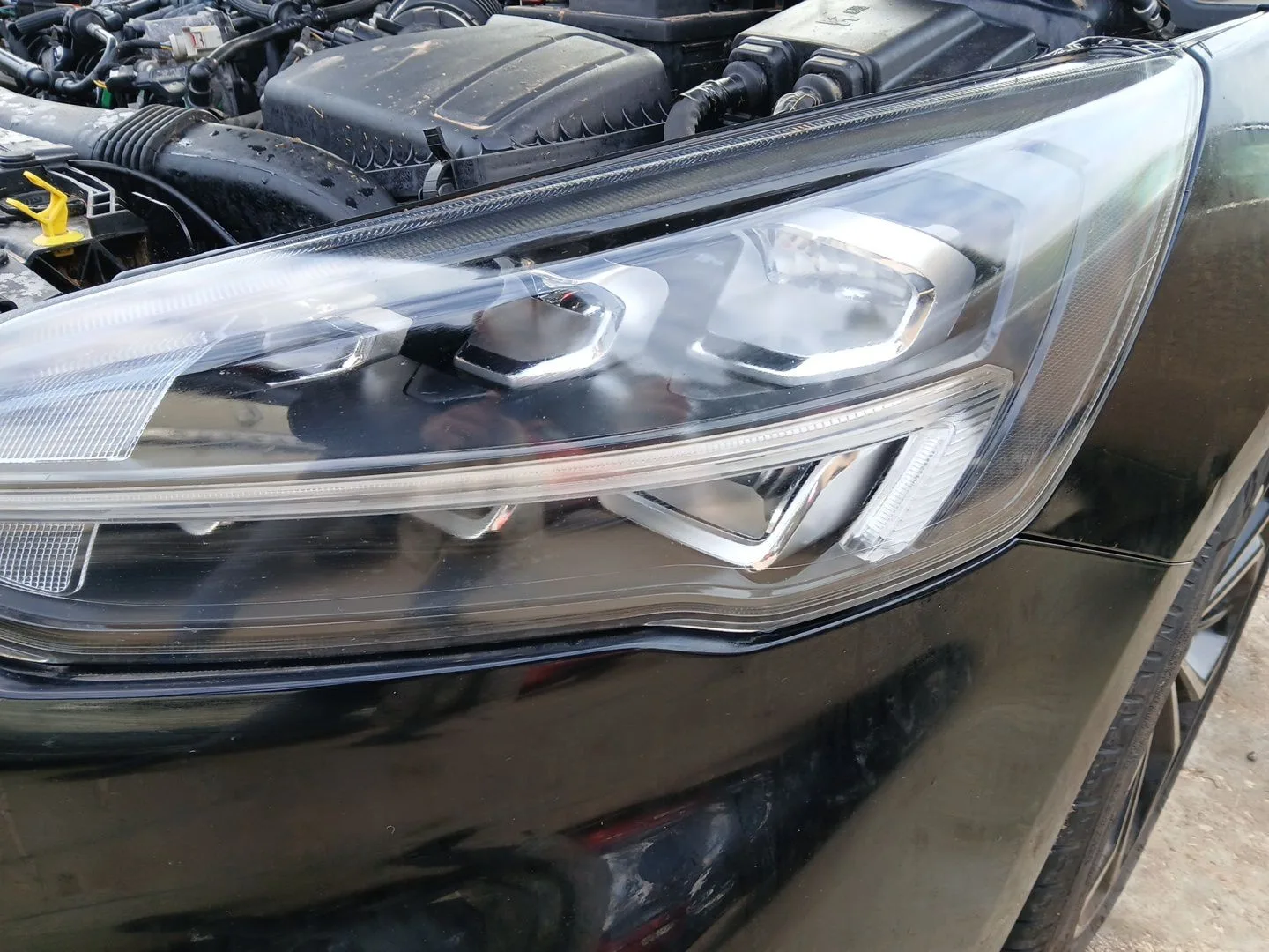 Faro Izquierdo para Ford Focus Iv (Hn)