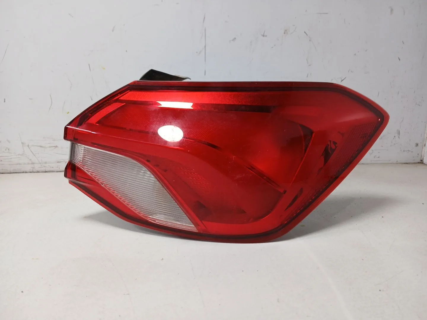 Piloto Trasero Derecho para Ford Focus Iv (Hn)