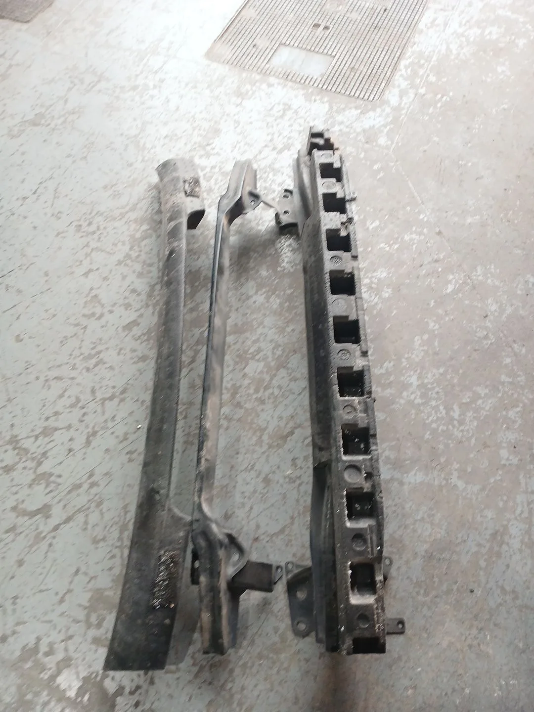 Refuerzo Paragolpes Delantero para Volkswagen Touran (1T1, 1T2)