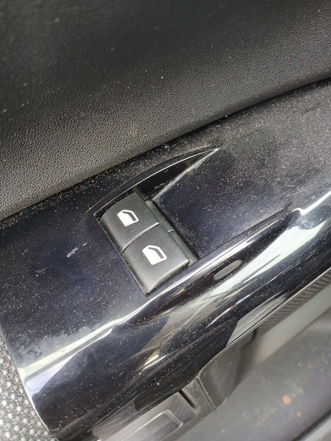 Mando Elevalunas Delantero Izquierdo para Citroën C4 Cactus