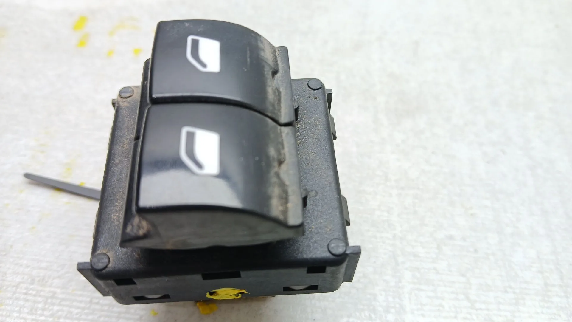 Mando Elevalunas Delantero Izquierdo para Citroën C4 Cactus