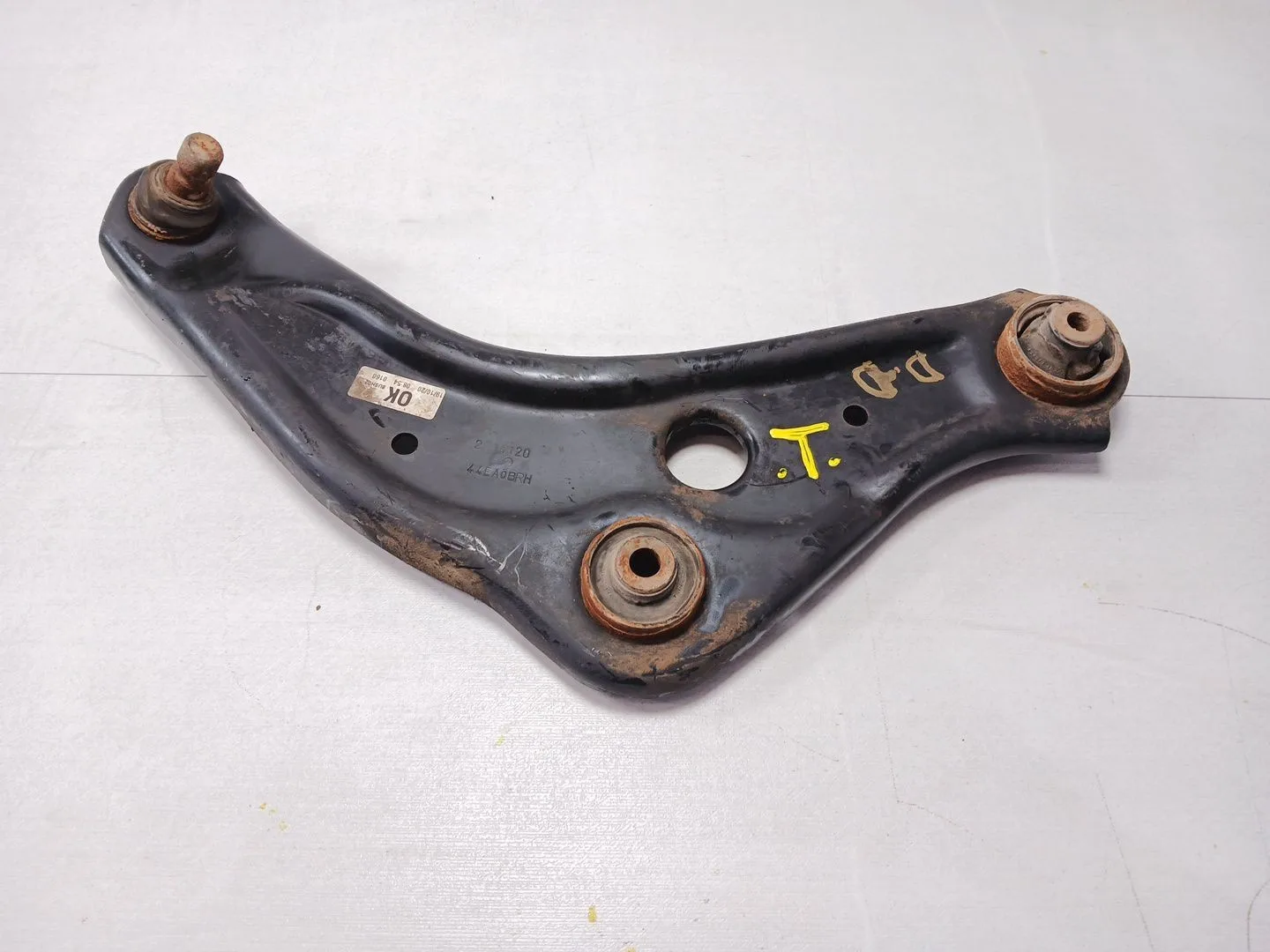 Brazo Suspension Inferior Delantero Izquierdo para Nissan Qashqai Ii (J11, J11_)