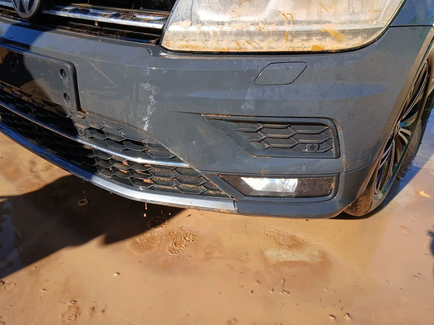 Paragolpes Delantero para Volkswagen Tiguan (Ad1, Ax1)