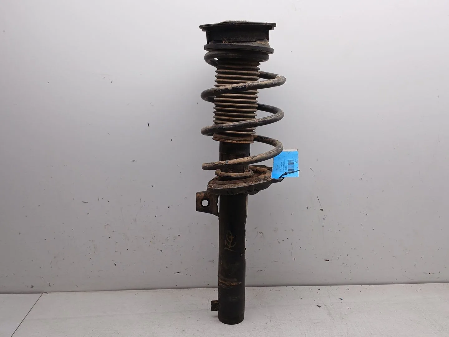 Amortiguador Delantero Izquierdo para Volkswagen Tiguan (Ad1, Ax1)