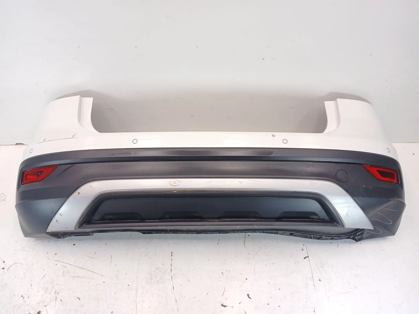 Paragolpes Trasero para Volkswagen T-Cross (C11, D31)