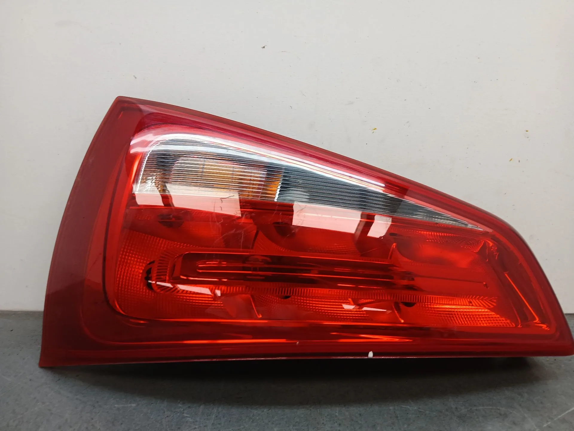 Piloto Trasero Izquierdo para Audi A1 (8X1, 8Xk)