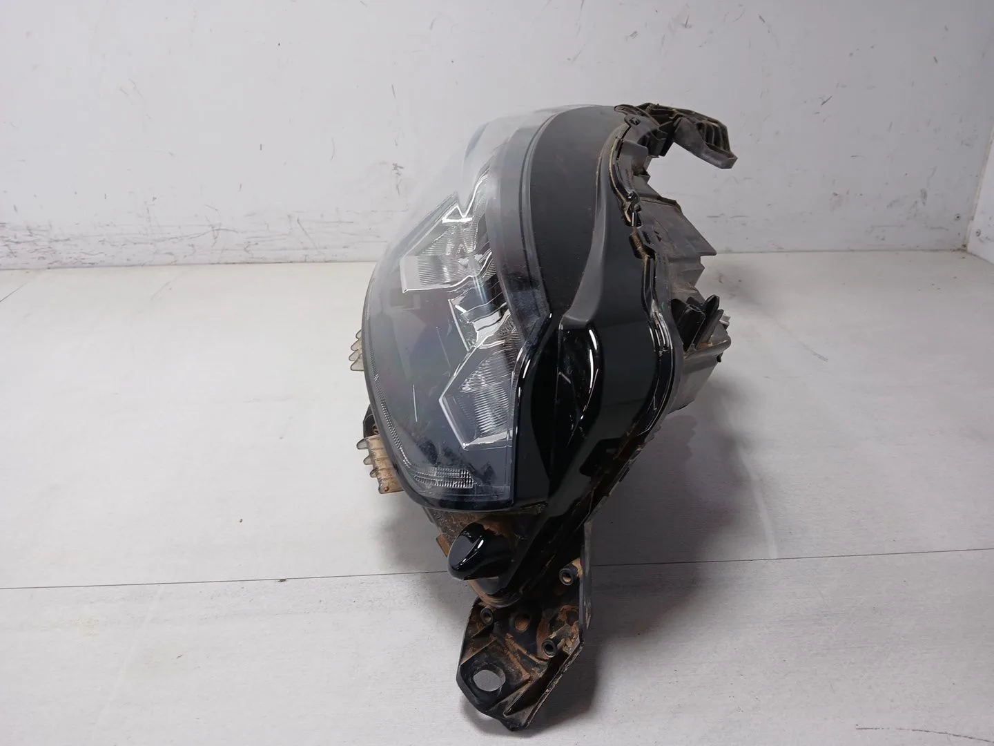 Faro Derecho para Peugeot 2008 Ii (Ud_, Us_, Uy_, Uj_, Ur_, Uc_)