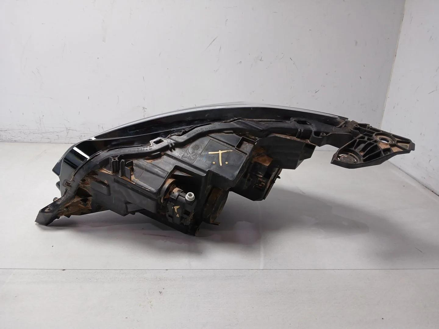Faro Derecho para Peugeot 2008 Ii (Ud_, Us_, Uy_, Uj_, Ur_, Uc_)