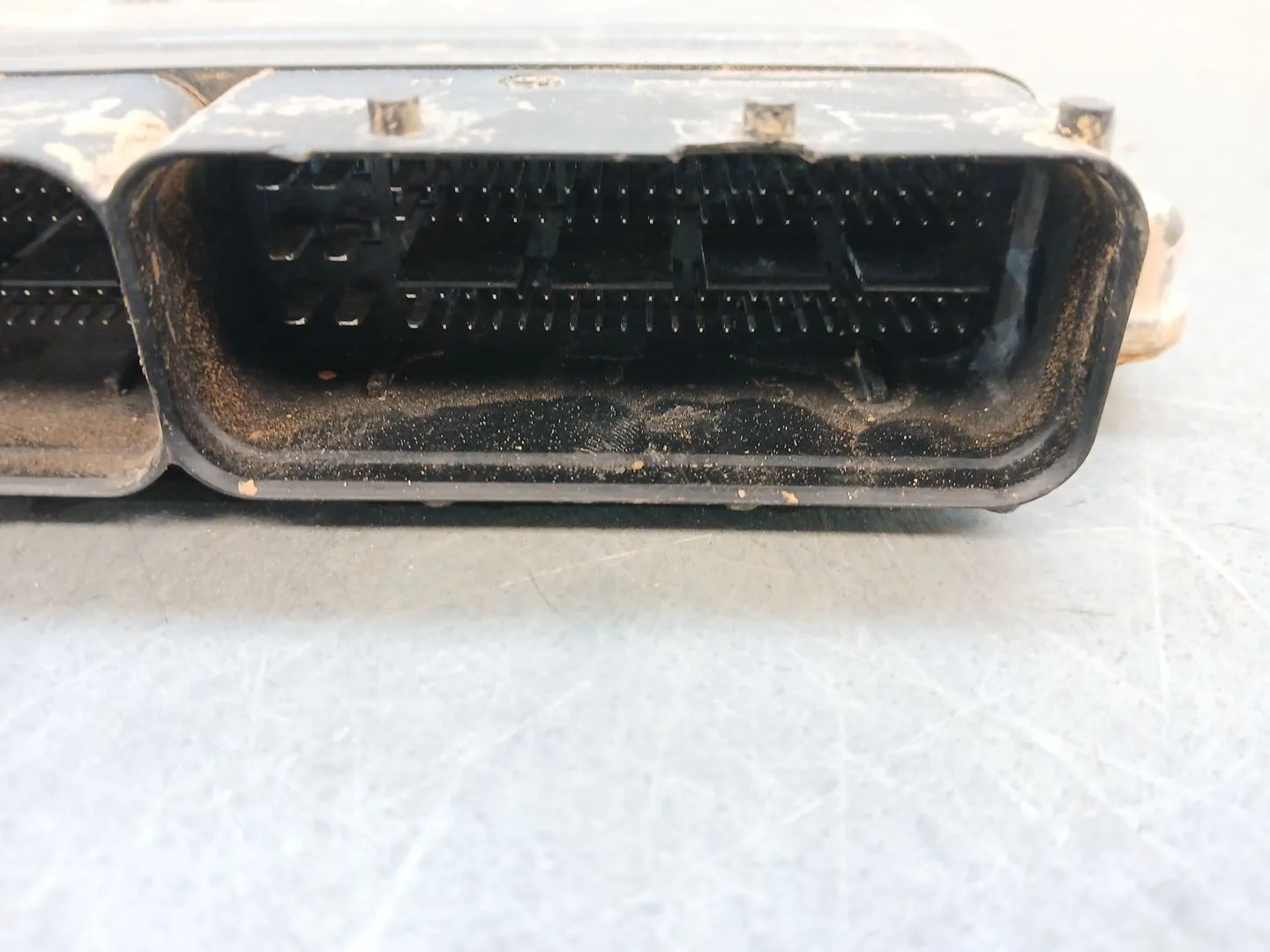 Centralita Motor Uce para Volkswagen Golf Sportsvan Vii (Am1, An1)