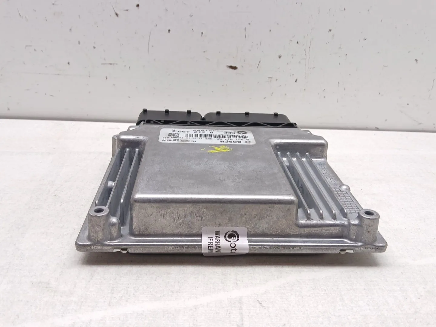 Centralita Motor Uce para Bmw X1 (E84)