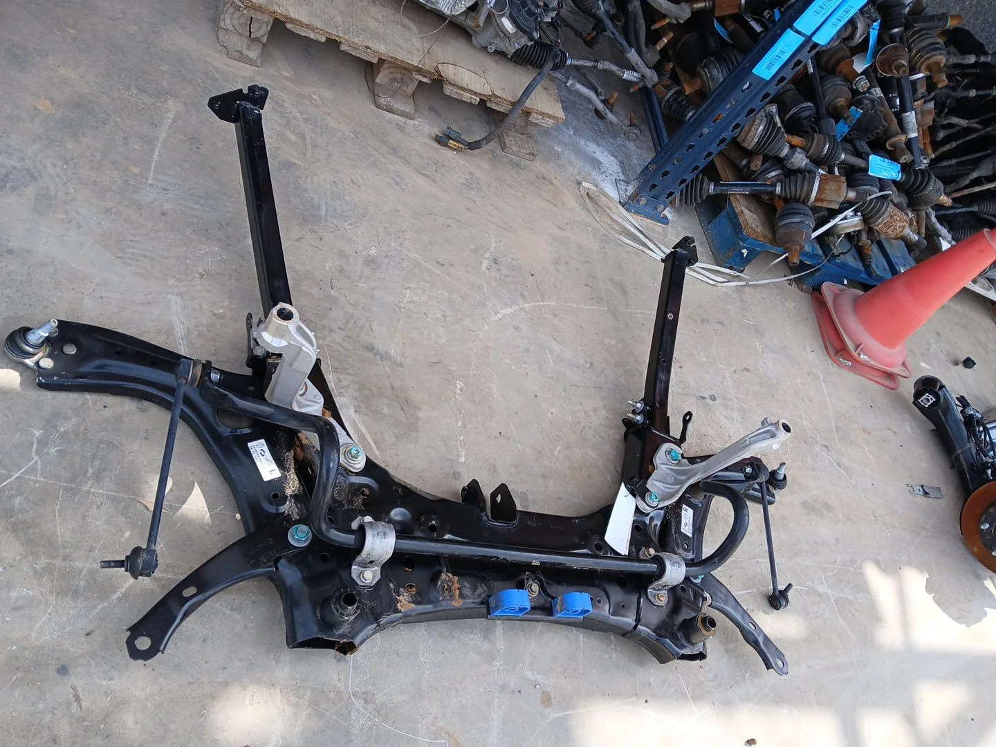 Puente Delantero para Renault Arkana I (Lcm_, Ldn_)