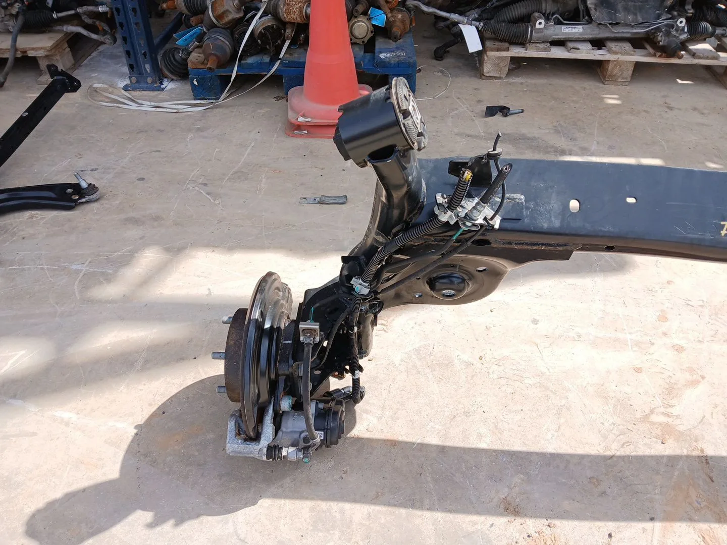 Puente Trasero para Renault Arkana I (Lcm_, Ldn_)