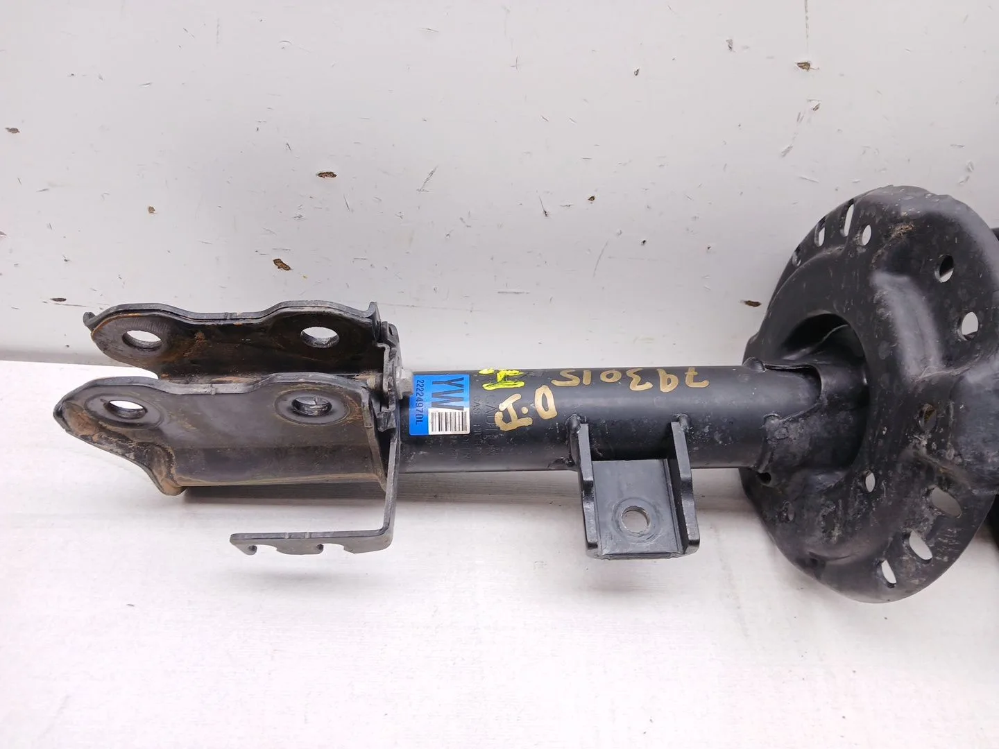 Amortiguador Delantero Izquierdo para Renault Arkana I (Lcm_, Ldn_)