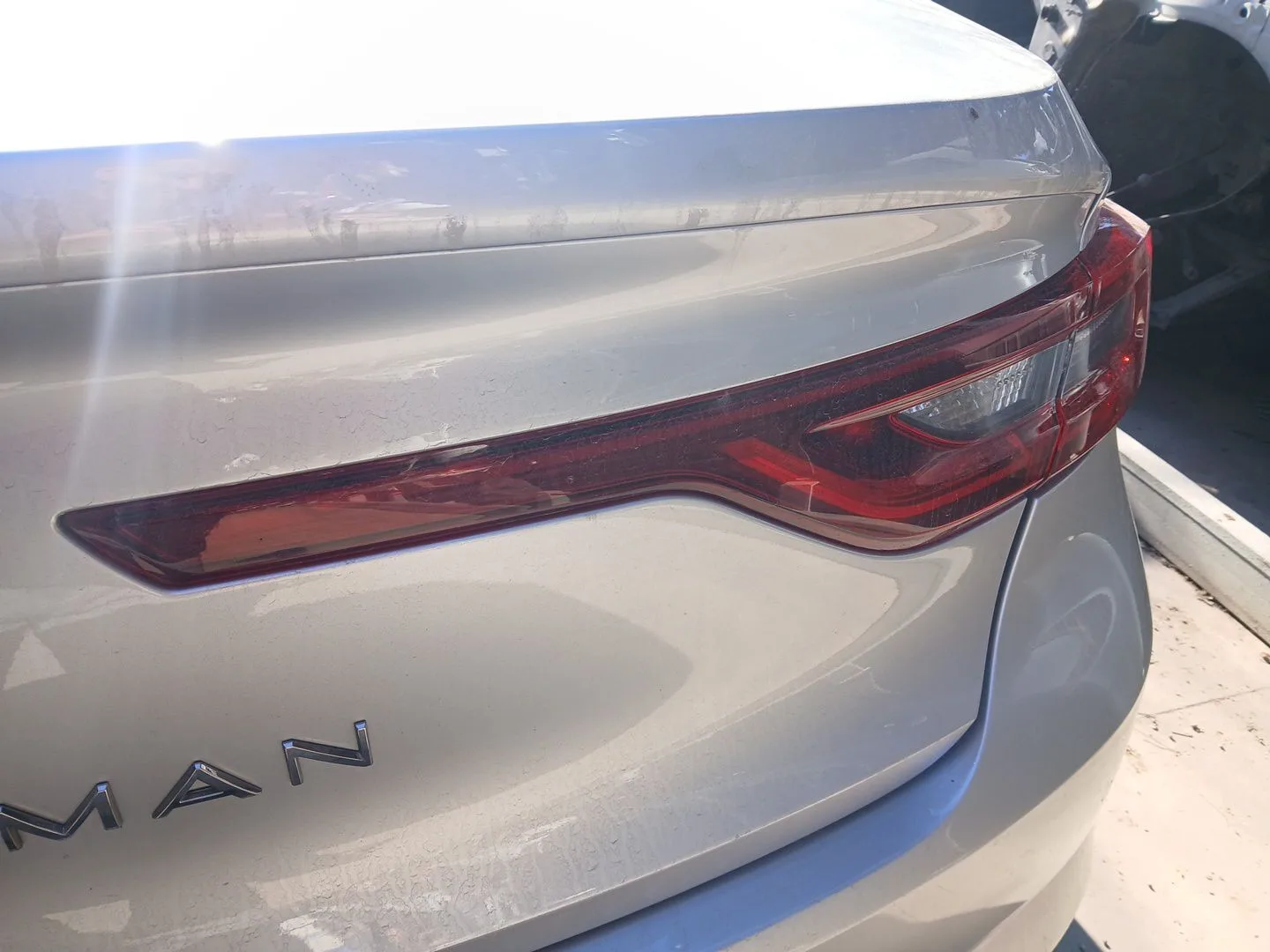Piloto Trasero Derecho Interior para Renault Talisman (Lp_)
