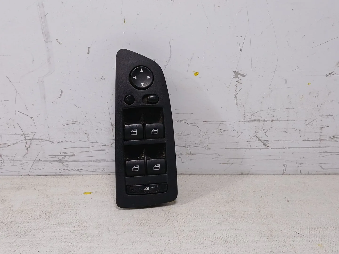 Mando Elevalunas Delantero Izquierdo para Bmw 1 (E87)