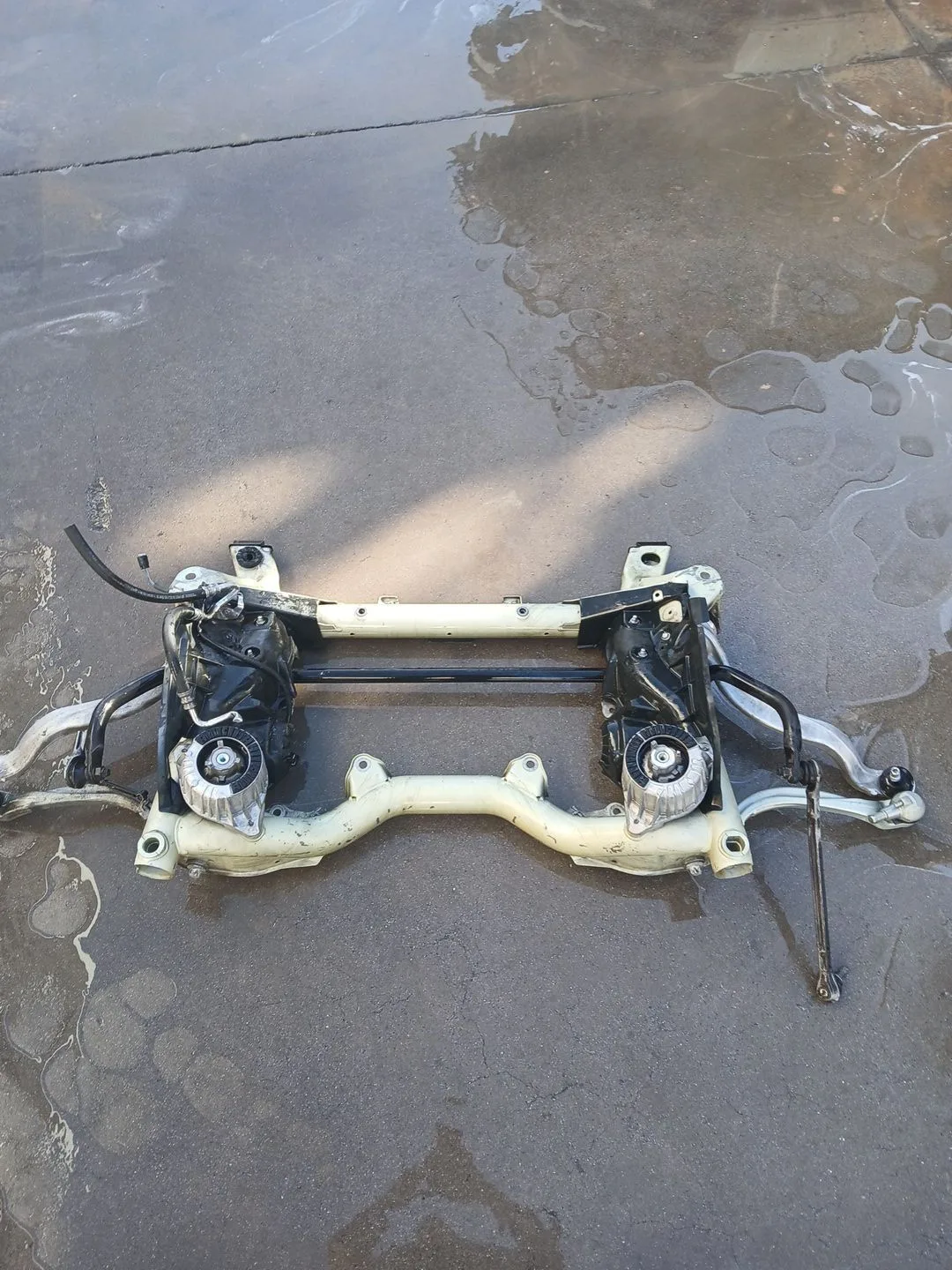 Puente Delantero para Mercedes-Benz Clase E (W212) Lim.