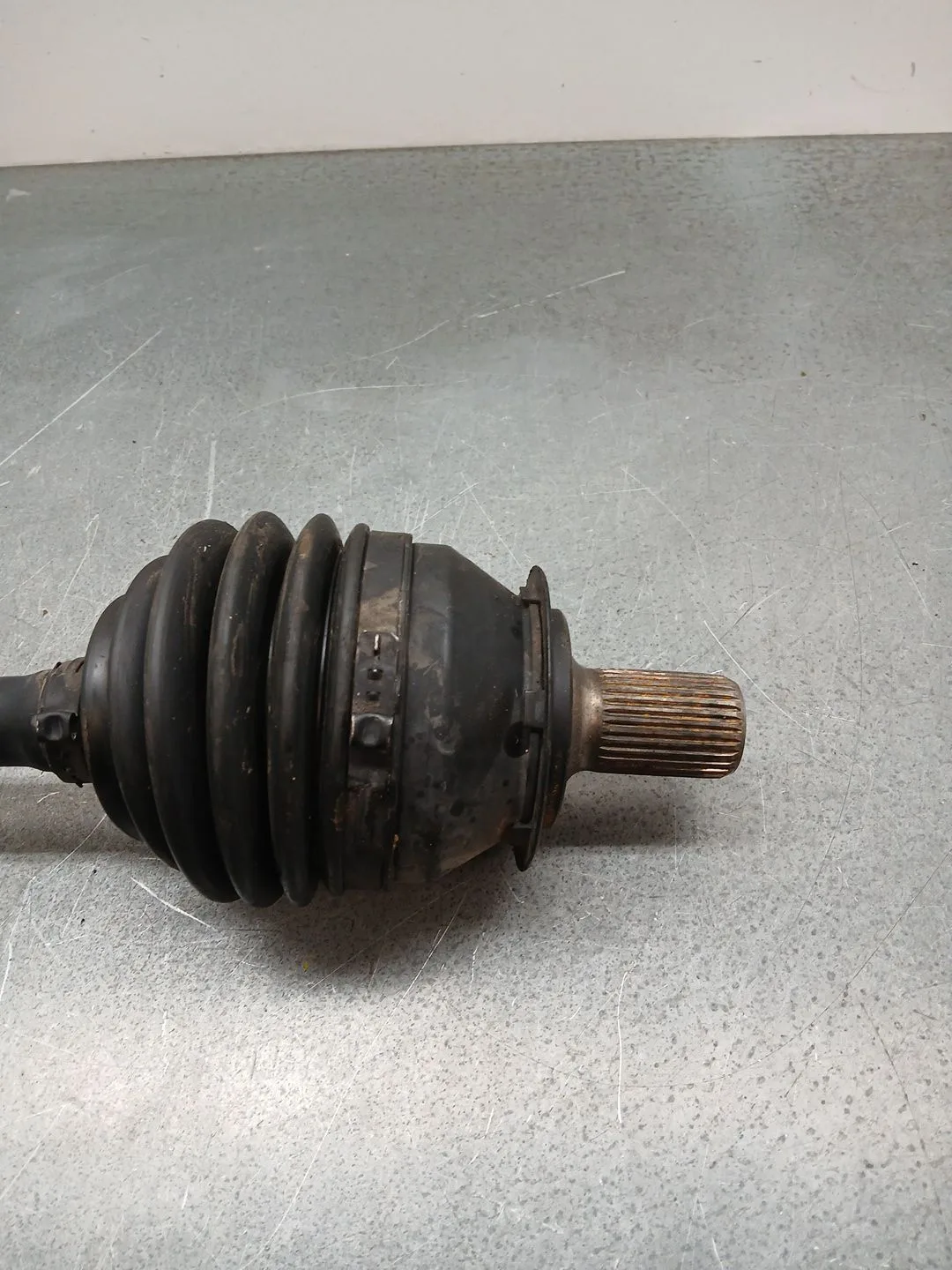 Transmision Delantera Izquierda para Mercedes-Benz Clase A (W176)