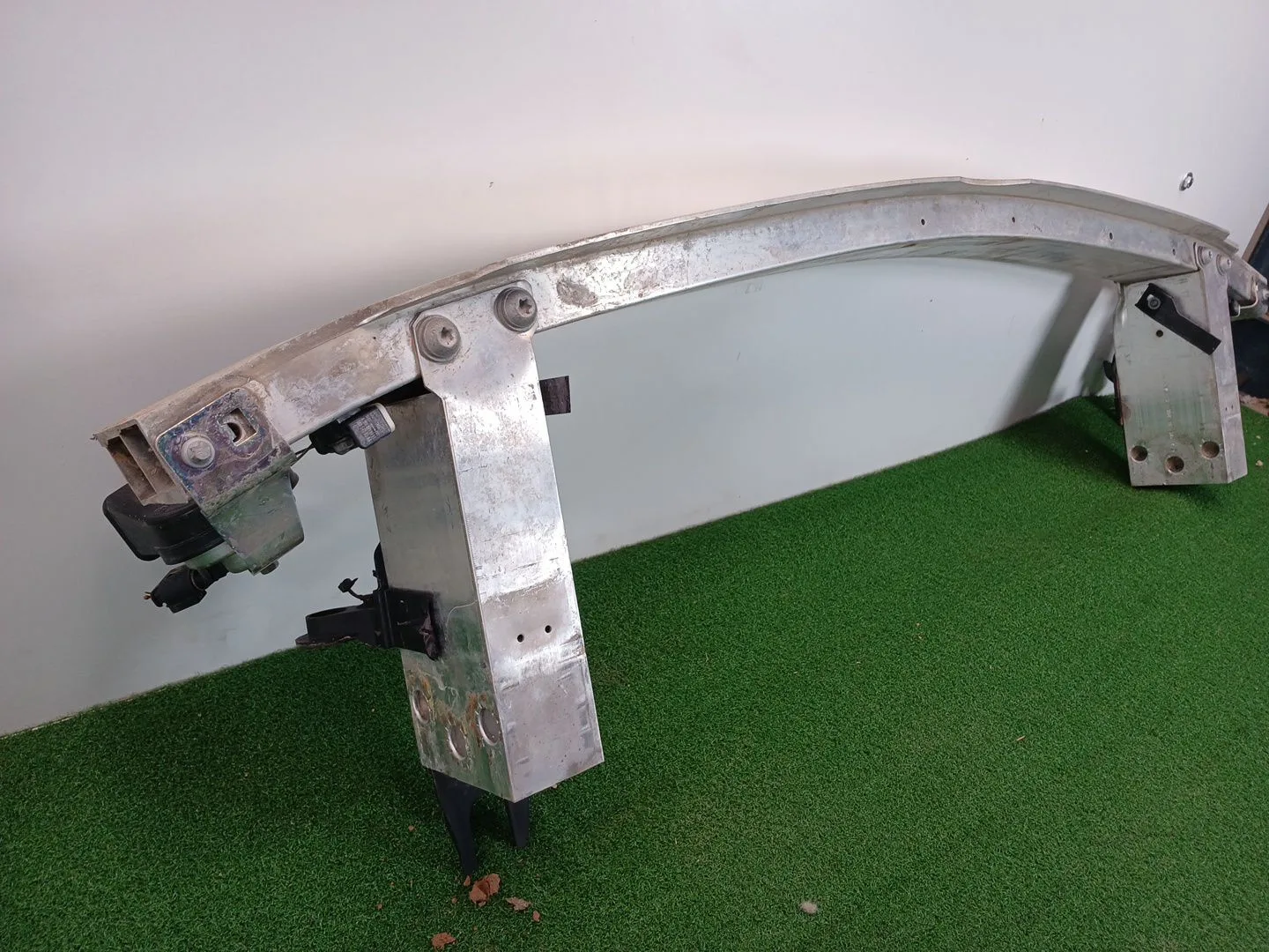 Refuerzo Paragolpes Delantero para Mercedes-Benz Clase A (W176)
