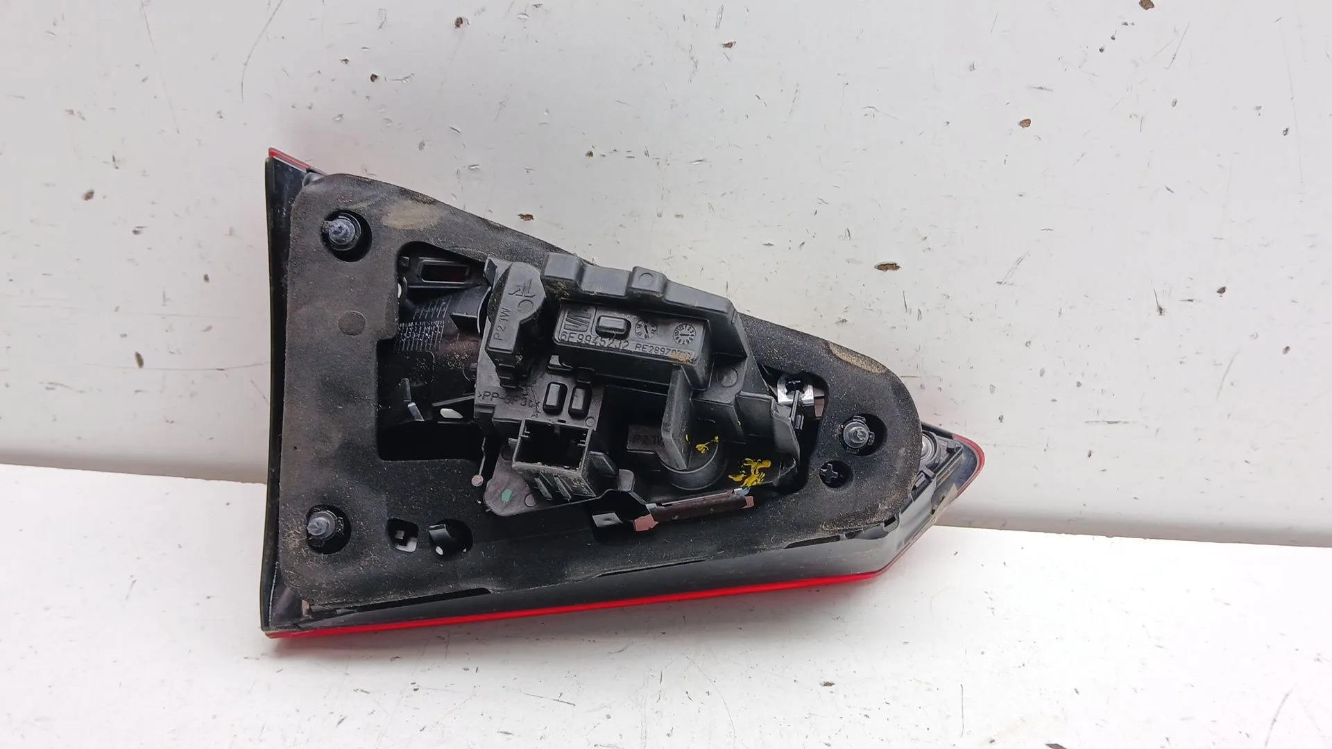 Piloto Trasero Derecho Interior para Seat Arona (Kj7, Kjp)