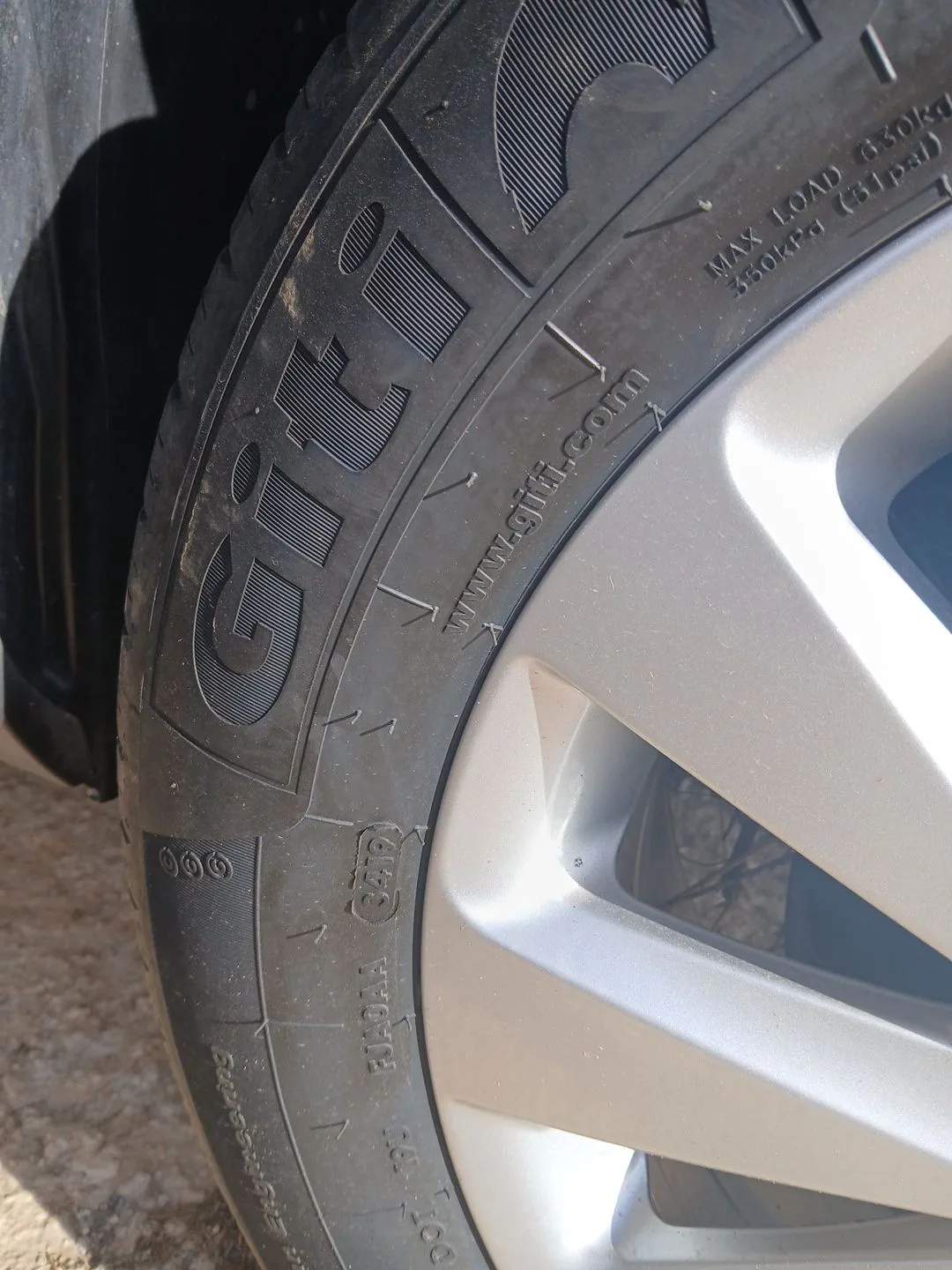 Neumatico para Seat Arona (Kj7, Kjp)