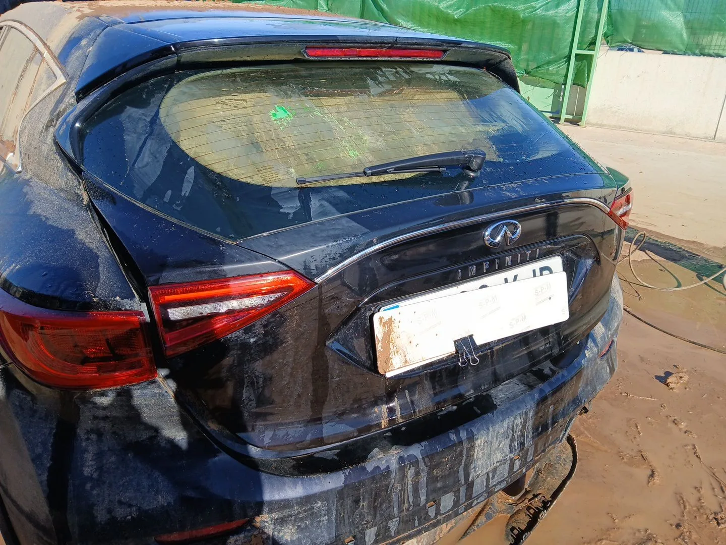 Porton Trasero para Infiniti Q30