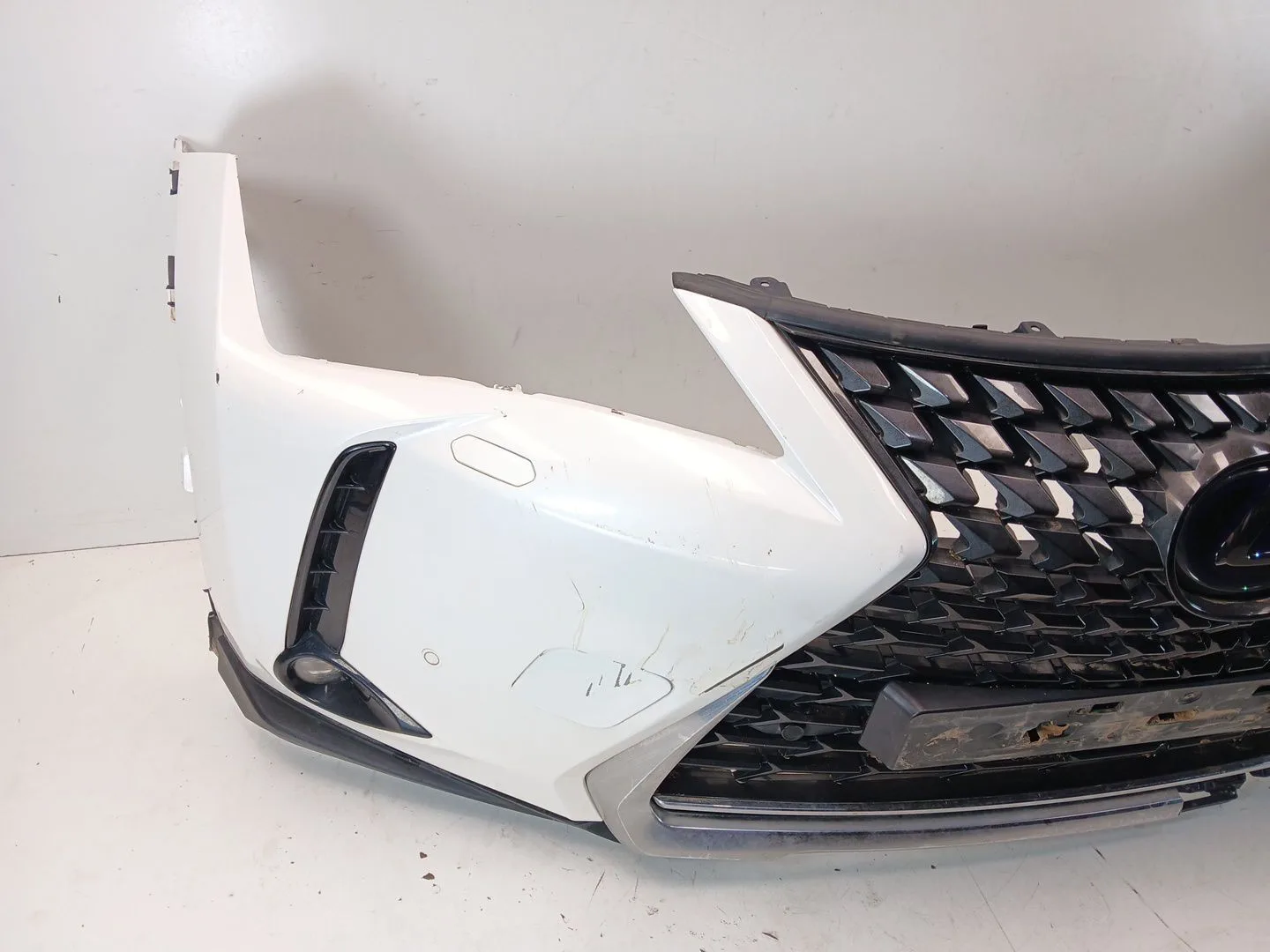 Paragolpes Delantero para Lexus Ux (_Aa1_, _Ah1_, _Ma1_)