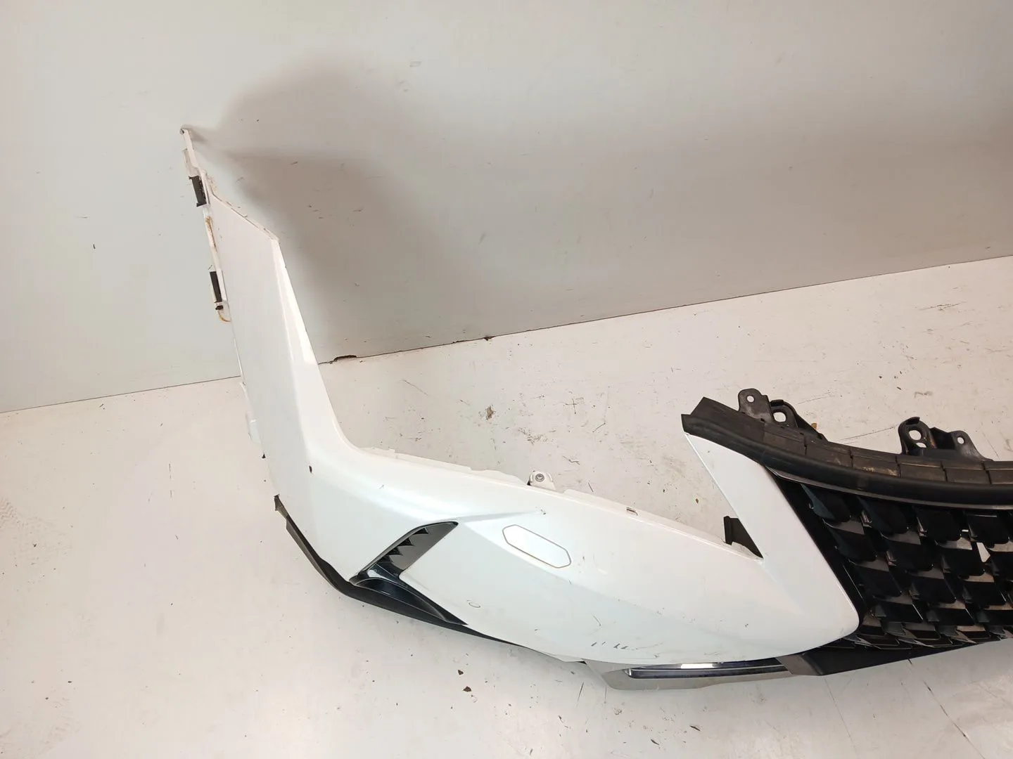 Paragolpes Delantero para Lexus Ux (_Aa1_, _Ah1_, _Ma1_)