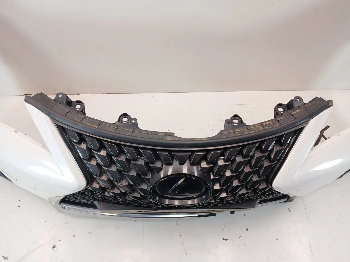 Paragolpes Delantero para Lexus Ux (_Aa1_, _Ah1_, _Ma1_)