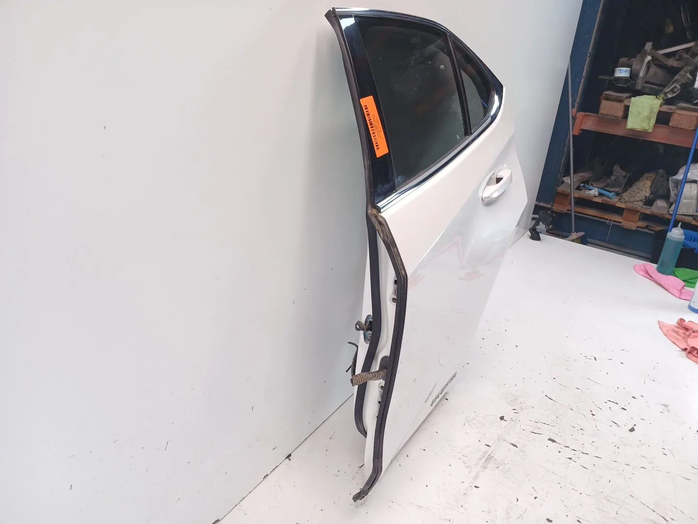 Puerta Trasera Izquierda para Lexus Ux (_Aa1_, _Ah1_, _Ma1_)