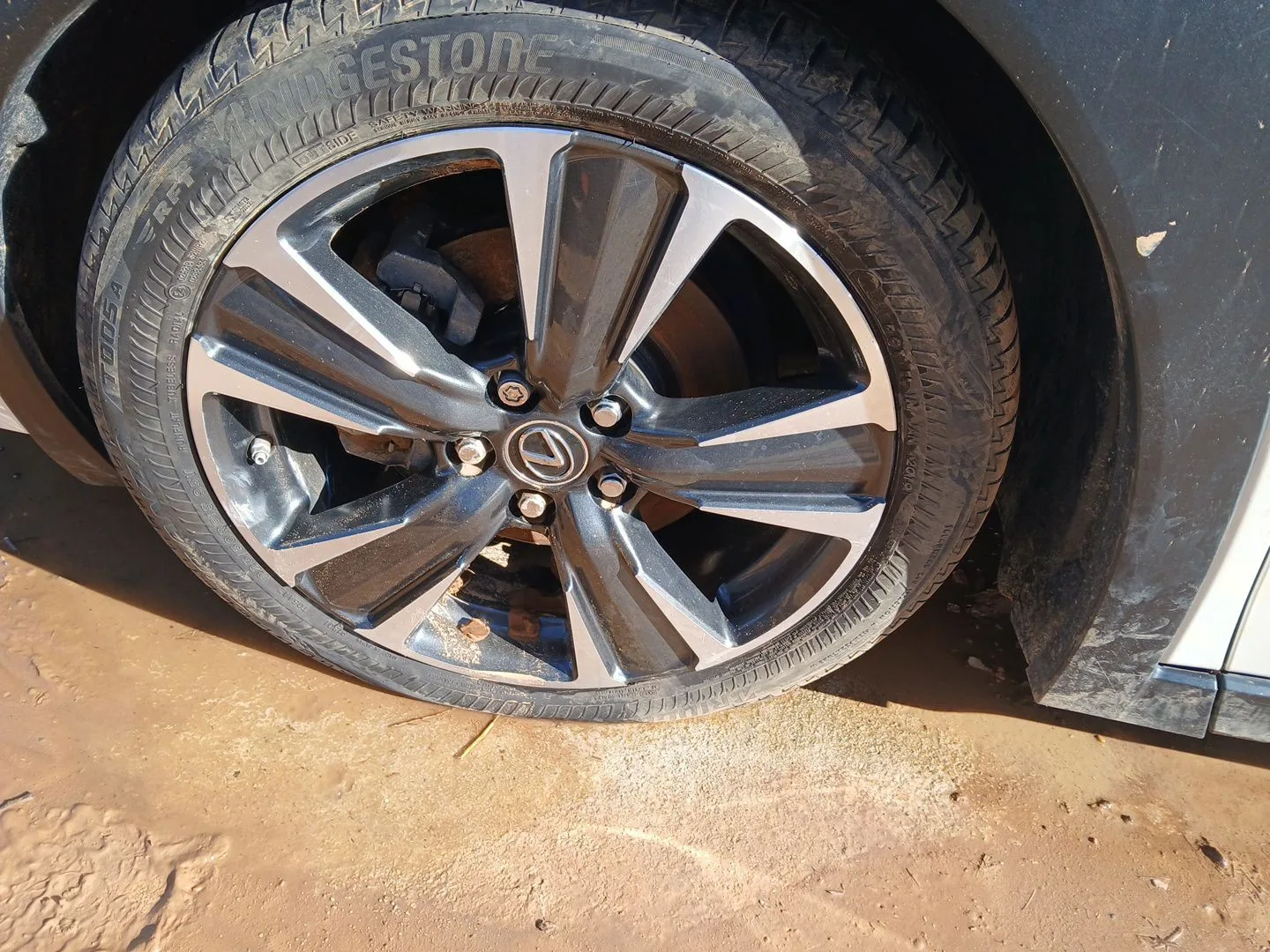 Juego Llantas para Lexus Ux (_Aa1_, _Ah1_, _Ma1_)