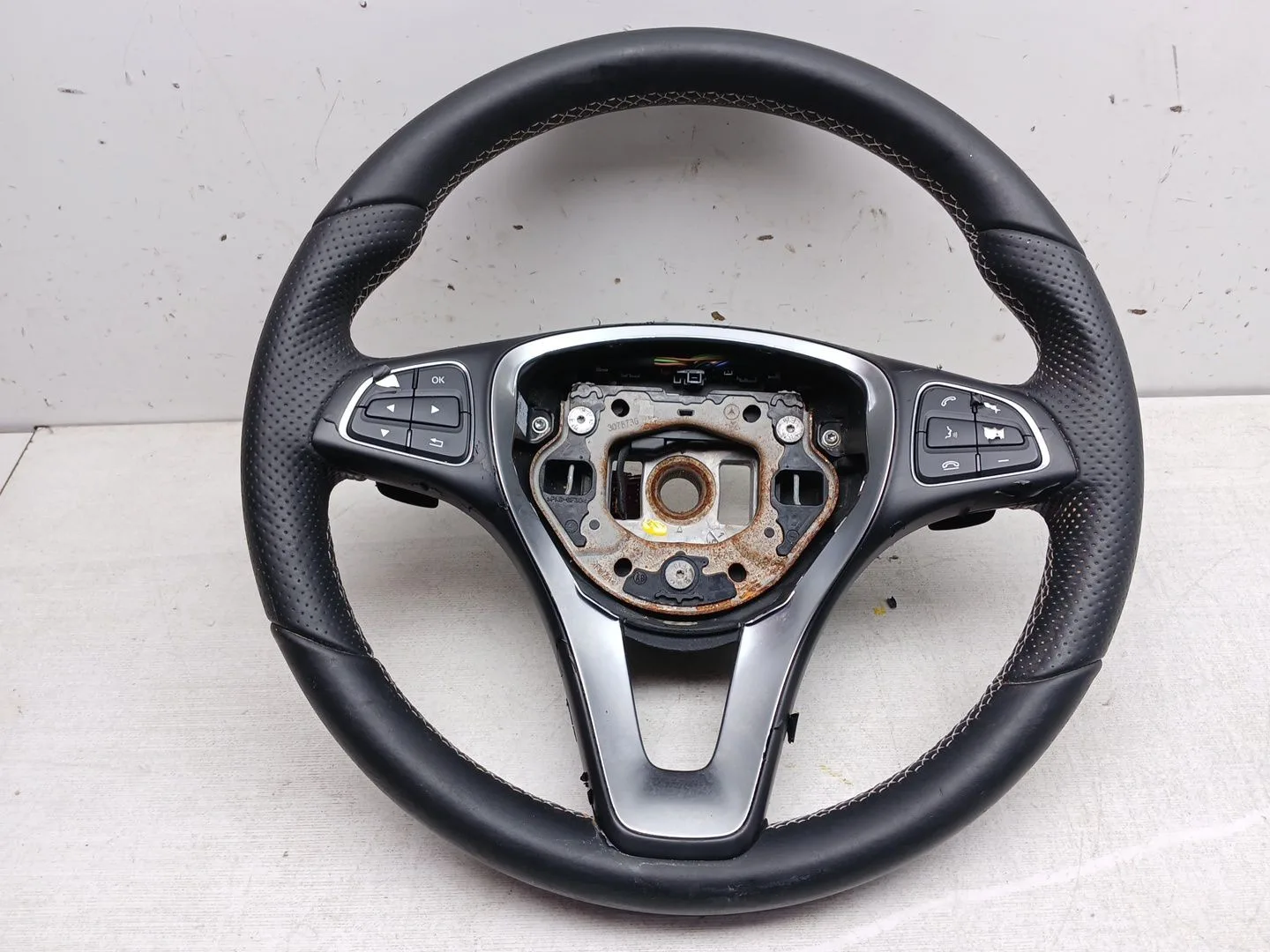 Volante para Mercedes-Benz Clase A (W176)