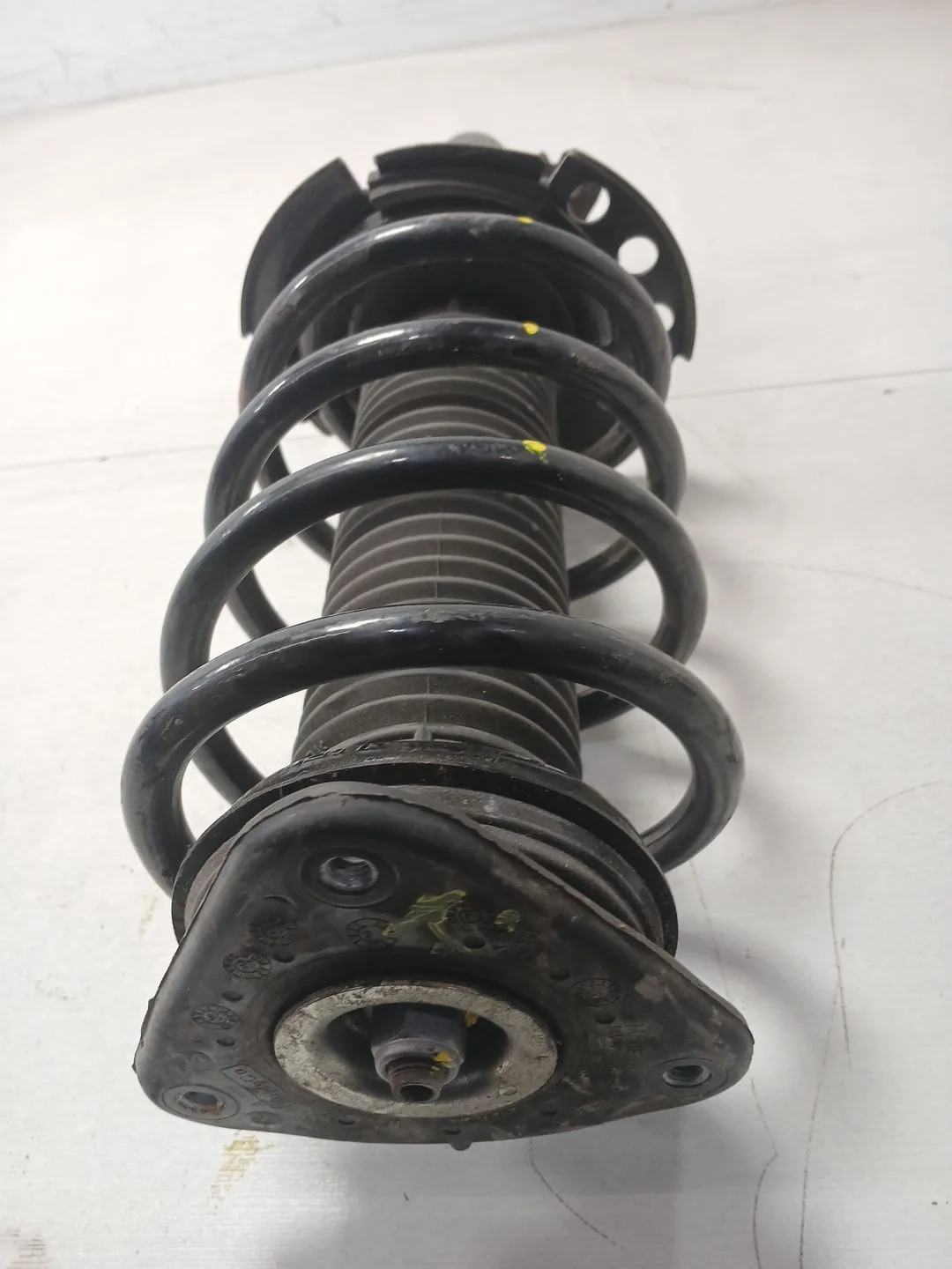 Amortiguador Delantero Izquierdo para Ford Focus Lim.