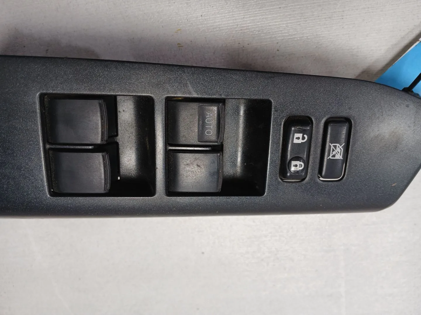 Mando Elevalunas Delantero Izquierdo para Toyota Rav 4 Iv (_A4_)
