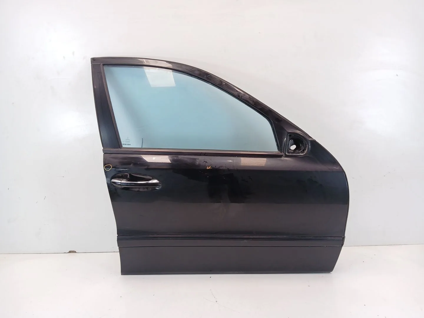 Puerta Delantera Derecha para Mercedes-Benz Clase E (W211)