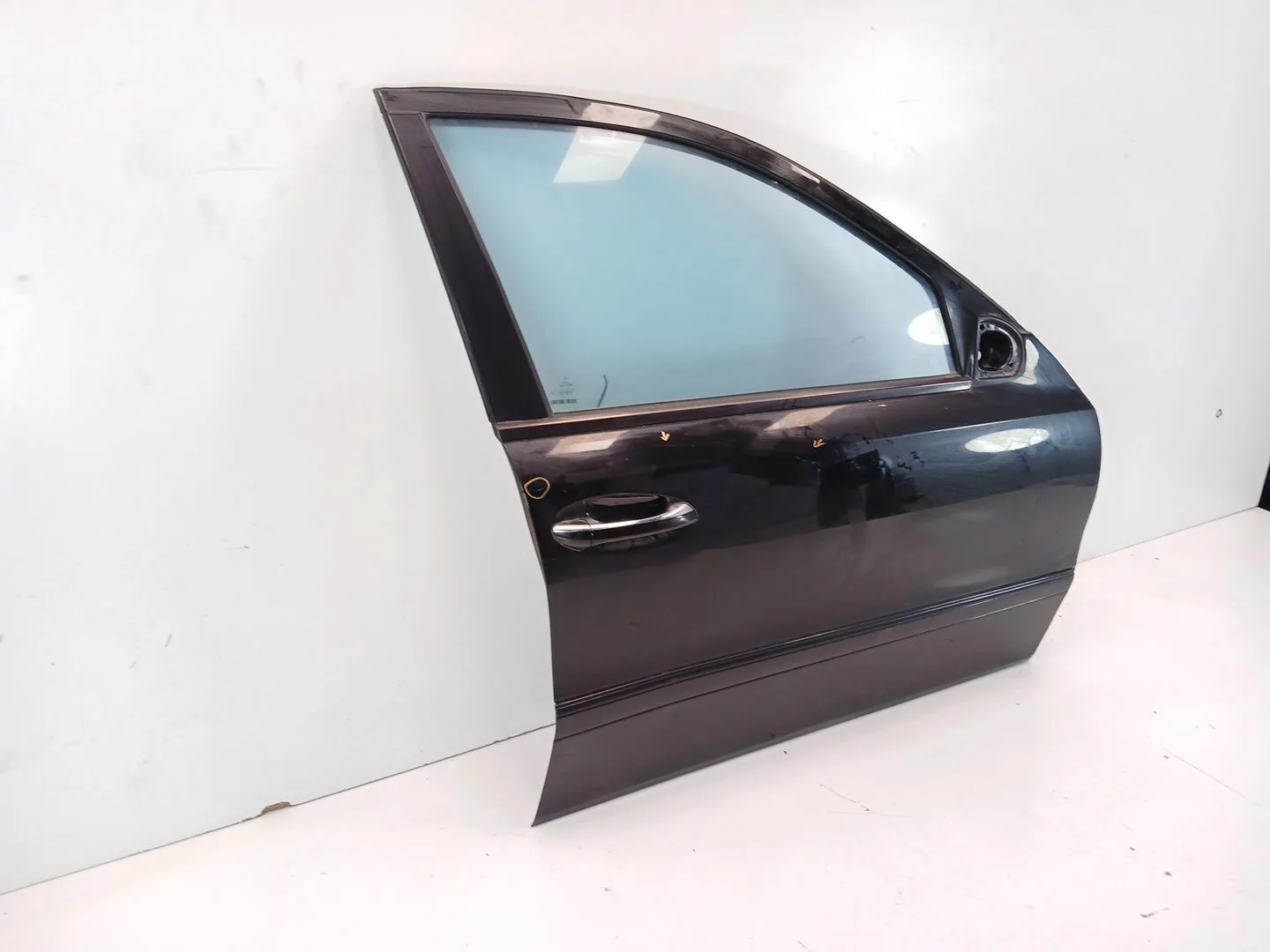 Puerta Delantera Derecha para Mercedes-Benz Clase E (W211)